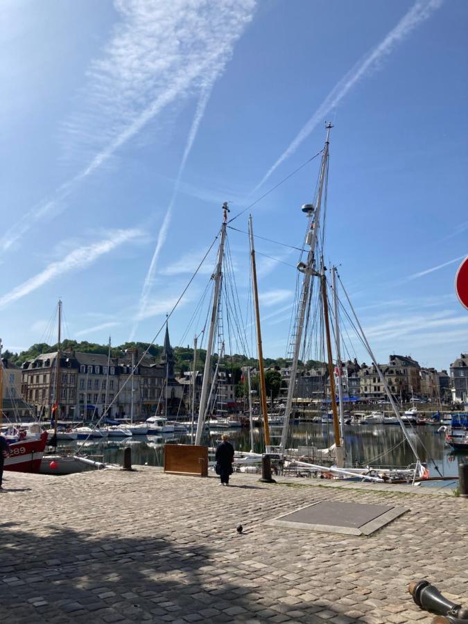 La Luciole Daire Honfleur Dış mekan fotoğraf